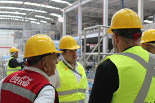Grupo Embotellador Nayar recibe visita de Vicepresidente Coca Cola LATAM Norte