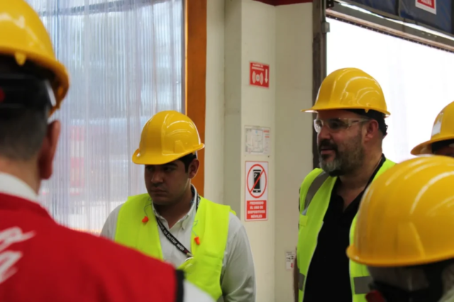 Grupo Embotellador Nayar recibe visita de Vicepresidente Coca Cola LATAM Norte