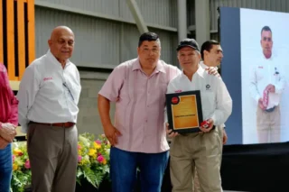 Grupo Álica reconoce lealtad de 78 colaboradores a través de Grupo Embotellador Nayar en Bahía de Banderas (09)