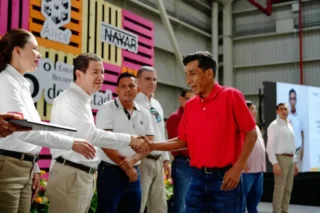 Grupo Álica reconoce lealtad de 78 colaboradores a través de Grupo Embotellador Nayar en Bahía de Banderas (10)
