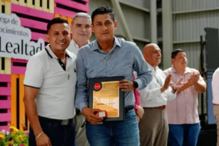 Grupo Álica reconoce lealtad de 78 colaboradores a través de Grupo Embotellador Nayar en Bahía de Banderas (12) grupo alica reconoce lealtad colaboradores