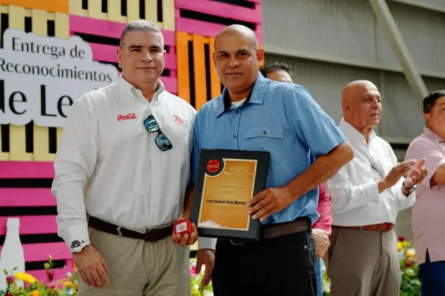 Grupo Álica reconoce lealtad de 78 colaboradores a través de Grupo Embotellador Nayar en Bahía de Banderas (15)