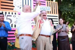 grupo embotellador nayar entrega reconocimientos